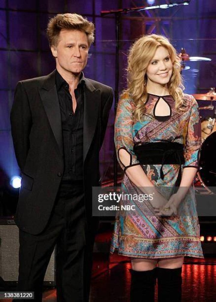 Alison Krauss & John Waite Tour Dates, Concert Tickets, & Live Streams