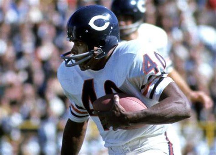 Gale Sayers obituary Chicago Bears legend dies at 77