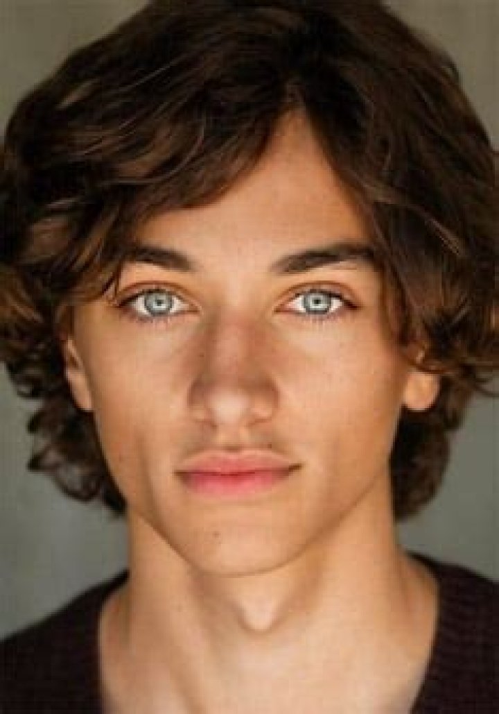 GAVIN CASALEGNO (ATTORE) WIKI, BIOGRAFIA, ETÀ, ALTEZZA, PESO
