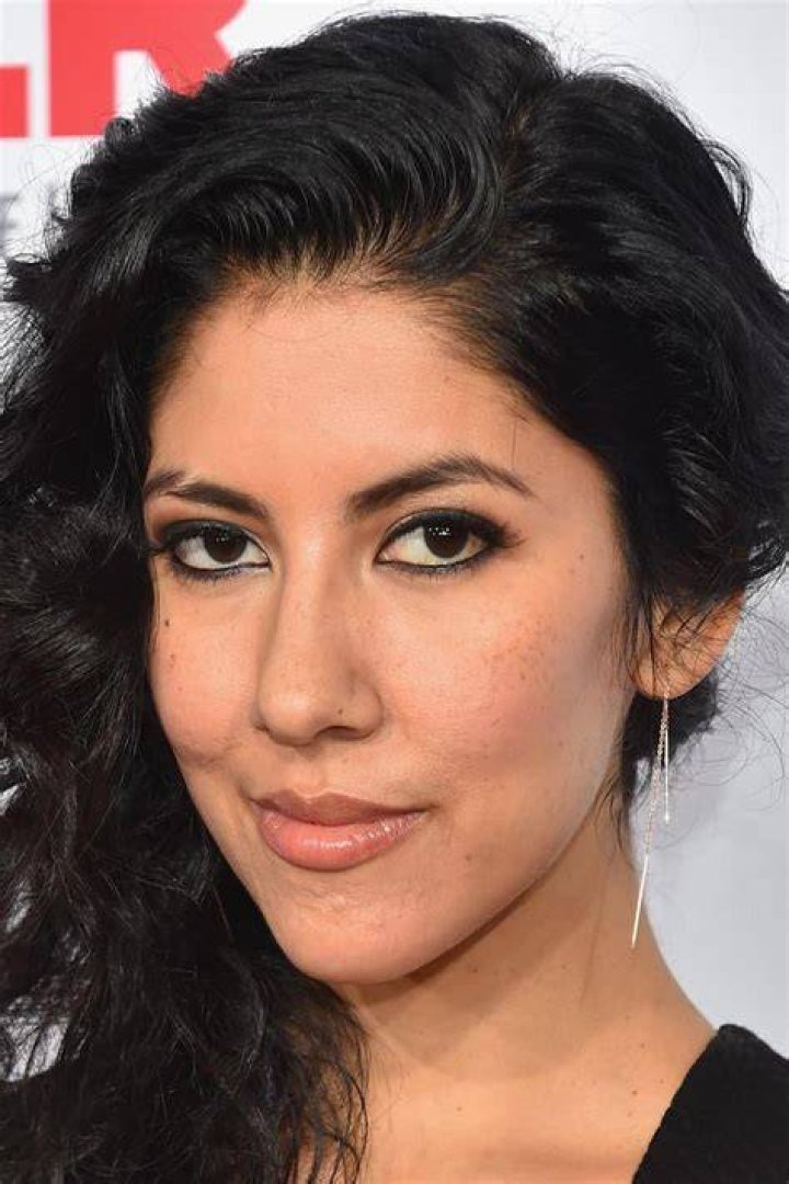 &lsquo;Brooklyn NineNine&rsquo; Star Stephanie Beatriz on Queer Latina