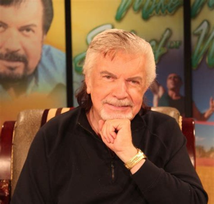 Mike Murdock amare, patrimonio, origini, fumare, tatuaggi & altezza