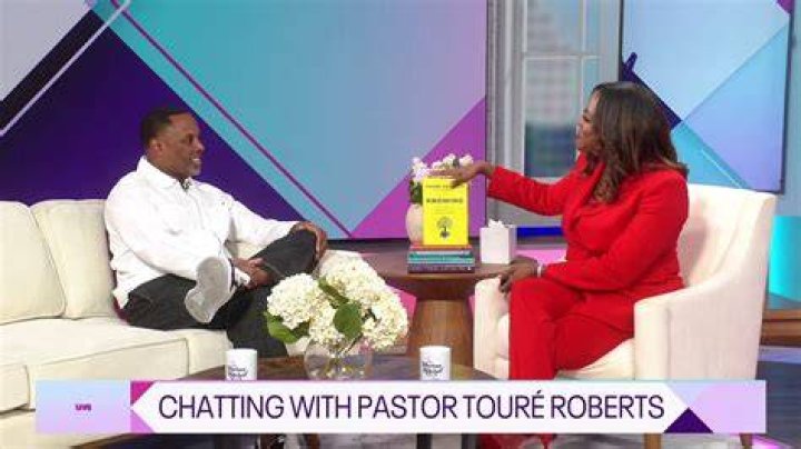 PASTOR TOUR&Eacute; ROBERTS TALKS STRUGGLES, MEGACHURCH, PREACHERS Praise