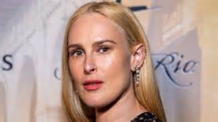 Rumur Willis Is She Gay? Know Her Age, Net Worth, Tattoos, IG, Bio