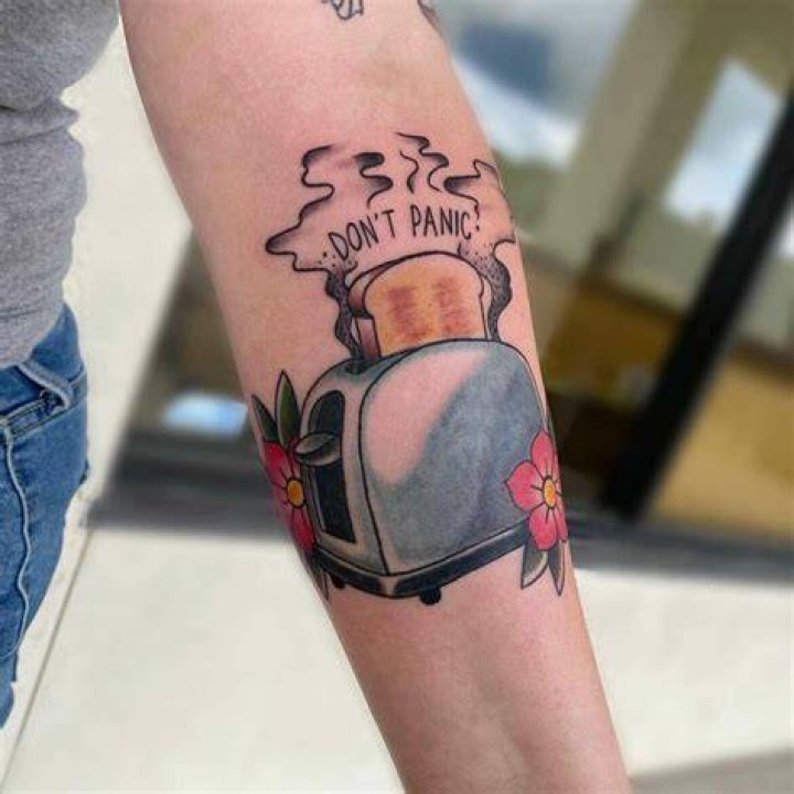 Top 70+ disguised toast tattoo super hot in.cdgdbentre