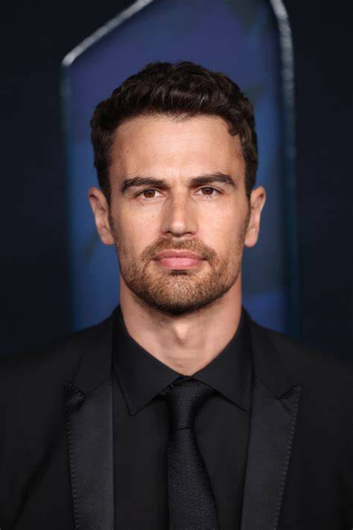 Who Is Theo James' Wife? All About Ruth Kearney
