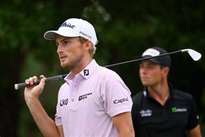 Will Zalatoris' fiancée, Caitlin Sellers, posed curious question before win